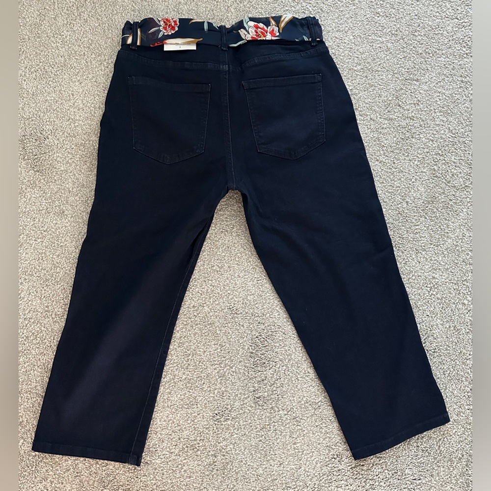 Croft & Barrow Capri Jeans Size 8 Dark Rinse Mid-Rise Stretch NWT - Picture 4 of 9